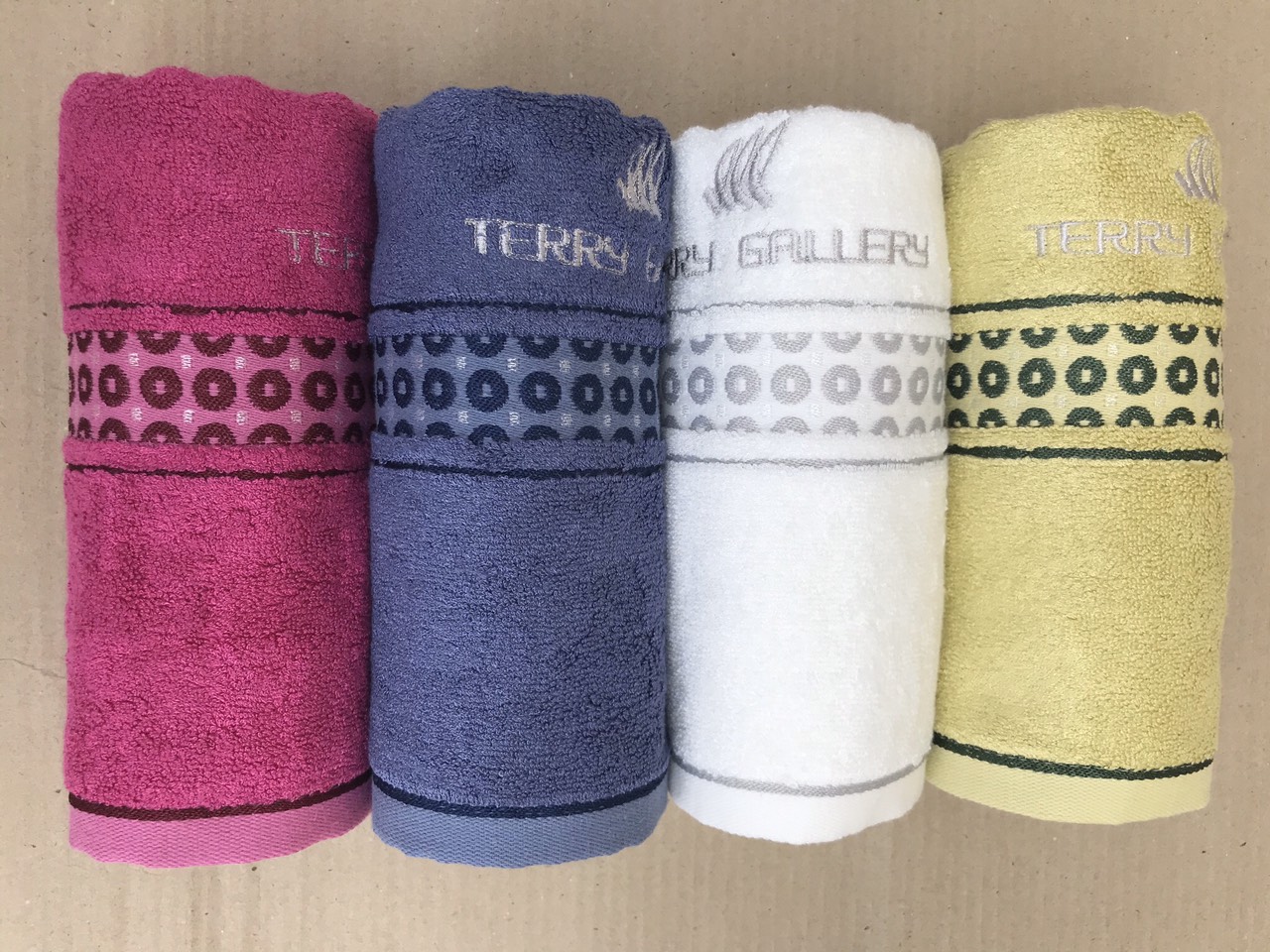 cach-giat-khan-bang-tay